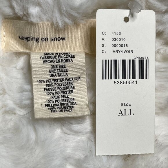 NWT Sleeping On Snow Kid's White Fur A-Line Infinity Scarf - Picture 4 of 6